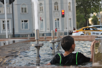 Центральной Азии угрожают экстремальные тепловые волны. Как жара будет влиять на экономику и здоровье людей? 