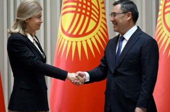 Решать водный вопрос в ЦА можно только сообща, но не с Ротшильдами,