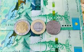 Тенге взлетел на 10%: почему этот рост может обернуться падением