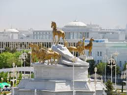 Turkmen Serdar: Ашхабад сердится. Что скрывает туман войны в Иране?