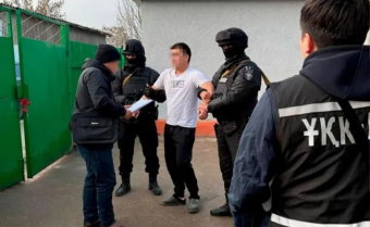 На юге Казахстана пресекли деятельность группы, вымогавшей деньги у водителей 